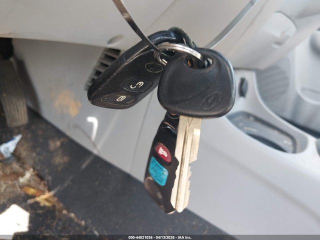 2008 HYUNDAI ACCENT KMHCN46C48U250817 Photo 10