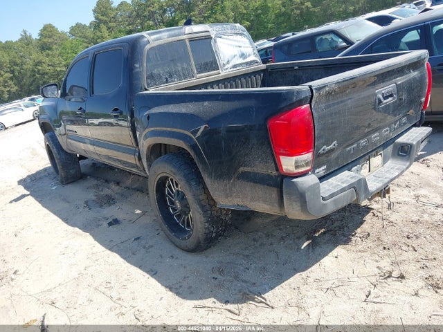 44821040 :رقم المزاد ، 5TFCZ5AN0GX018851 vin ، 2016 Toyota Tacoma Sr5 V6 مزاد بيع