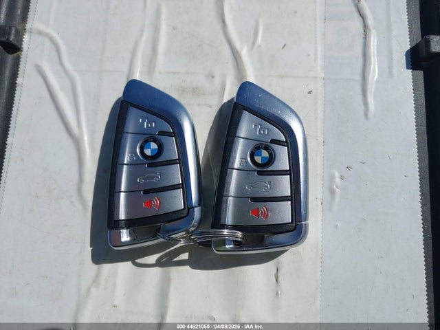 Продаж на аукціоні авто 2021 Bmw X7 Xdrive40i, vin: 5UXCW2C03M9F64585, номер лоту: 44821050