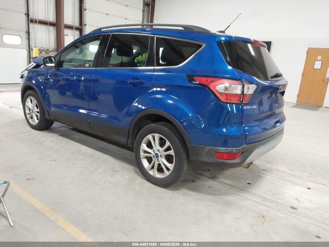 44821055 :رقم المزاد ، 1FMCU9G91HUE10526 vin ، 2017 Ford Escape Se مزاد بيع