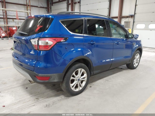 44821055 :رقم المزاد ، 1FMCU9G91HUE10526 vin ، 2017 Ford Escape Se مزاد بيع