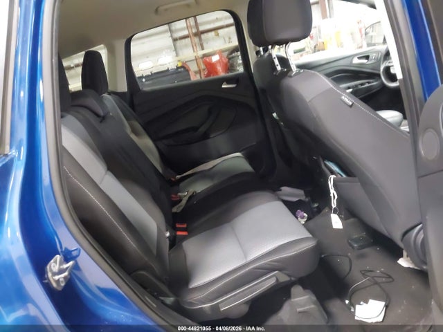 44821055 :رقم المزاد ، 1FMCU9G91HUE10526 vin ، 2017 Ford Escape Se مزاد بيع