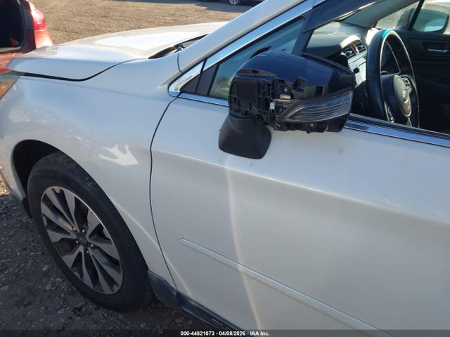 Продаж на аукціоні авто 2015 Subaru Outback 2.5i Limited, vin: 4S4BSANC0F3305447, номер лоту: 44821073