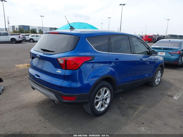Ford ESCAPE SE 2019 1FMCU0GD0KUB62695 Image 4
