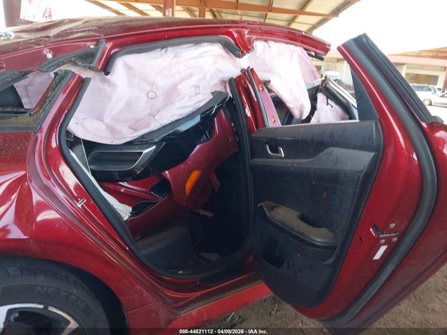 2021 Kia K5 Gt-line მანქანა იყიდება აუქციონზე, vin: 5XXG64J21MG068641, აუქციონის ნომერი: 44821112