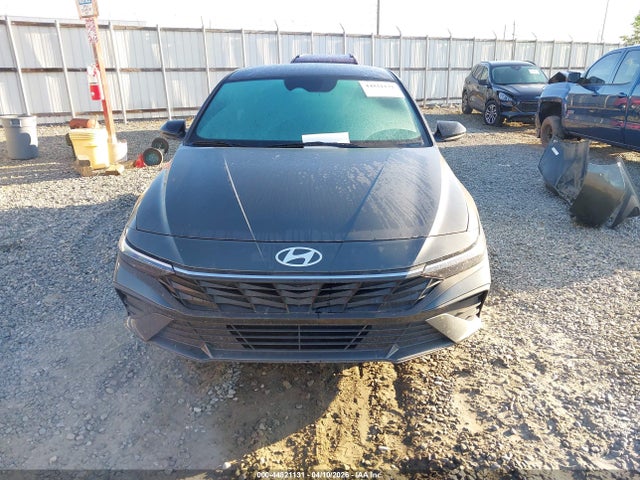2025 Hyundai Elantra Sel Sport მანქანა იყიდება აუქციონზე, vin: KMHLM4DG0SU870905, აუქციონის ნომერი: 44821131