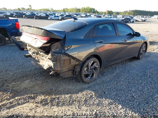 2025 Hyundai Elantra Sel Sport მანქანა იყიდება აუქციონზე, vin: KMHLM4DG0SU870905, აუქციონის ნომერი: 44821131