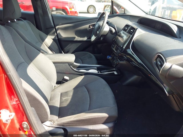 JTDKARFUXG3508361 Toyota Prius Three