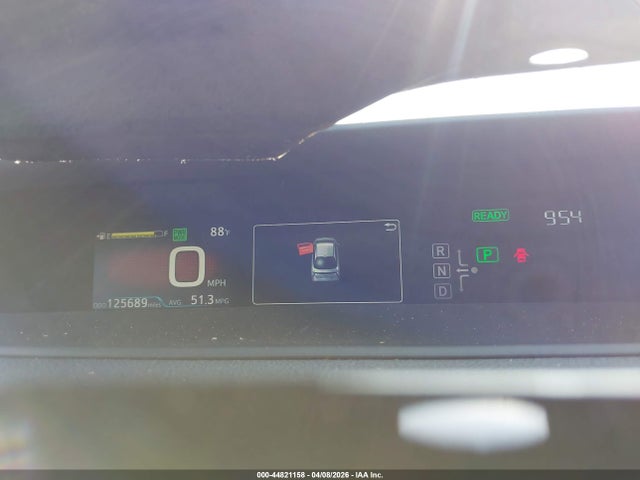 JTDKARFUXG3508361 Toyota Prius Three