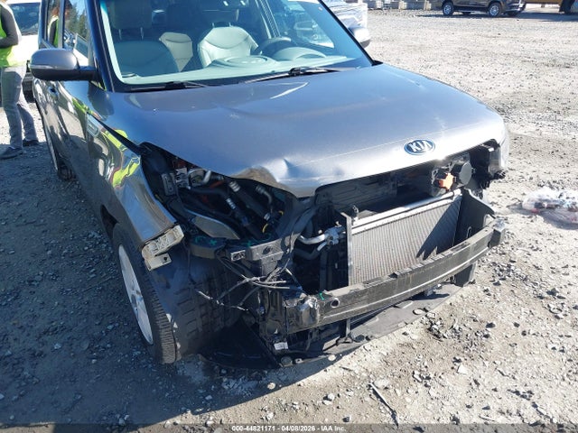 KNDJX3AE3G7014830 KIA Soul Ev +