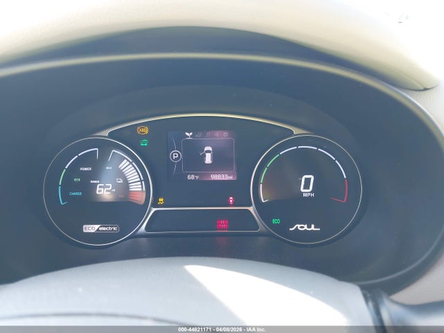 KNDJX3AE3G7014830 KIA Soul Ev +
