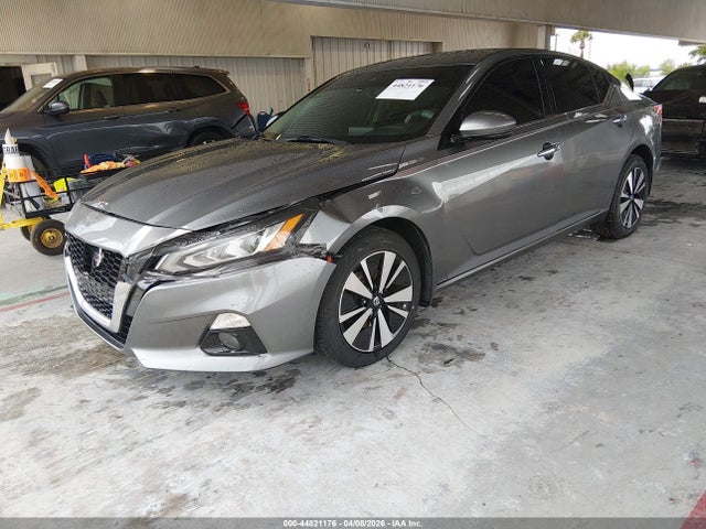 44821176 :رقم المزاد ، 1N4BL4DW6KN302281 vin ، 2019 Nissan Altima 2.5 Sv مزاد بيع