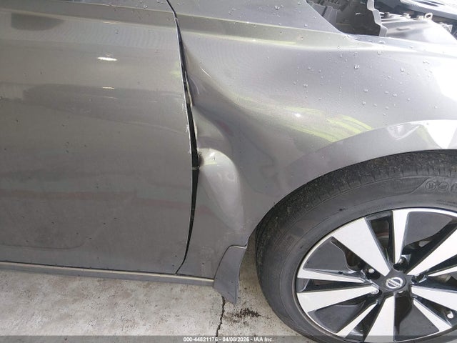 44821176 :رقم المزاد ، 1N4BL4DW6KN302281 vin ، 2019 Nissan Altima 2.5 Sv مزاد بيع