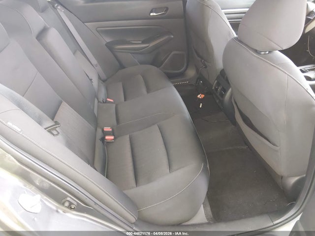44821176 :رقم المزاد ، 1N4BL4DW6KN302281 vin ، 2019 Nissan Altima 2.5 Sv مزاد بيع