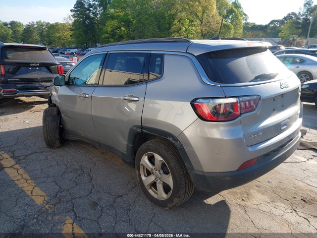 Продаж на аукціоні авто 2018 Jeep Compass Latitude 4x4, vin: 3C4NJDBB9JT373499, номер лоту: 44821179