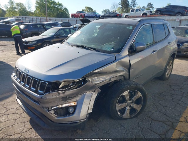Продаж на аукціоні авто 2018 Jeep Compass Latitude 4x4, vin: 3C4NJDBB9JT373499, номер лоту: 44821179