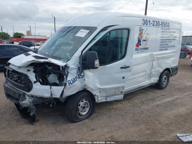 44821194 :رقم المزاد ، 1FTYE2CMXKKB52230 vin ، 2019 Ford Transit-150 مزاد بيع
