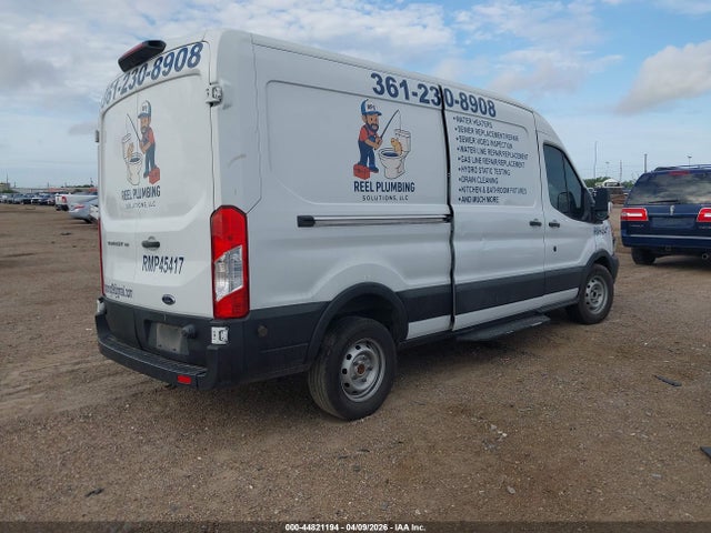44821194 :رقم المزاد ، 1FTYE2CMXKKB52230 vin ، 2019 Ford Transit-150 مزاد بيع
