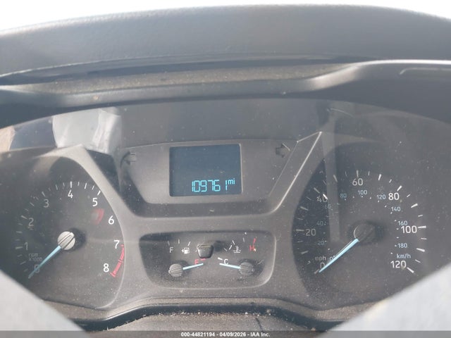 44821194 :رقم المزاد ، 1FTYE2CMXKKB52230 vin ، 2019 Ford Transit-150 مزاد بيع