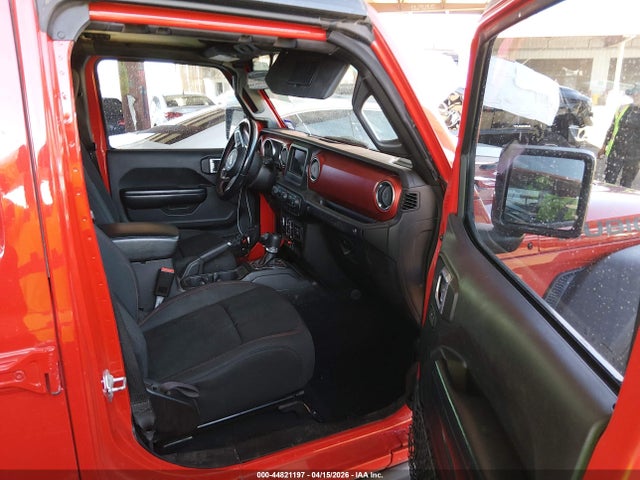 1C4HJXFN8MW565725 Jeep Wrangler Unlimited Rubicon 4x4