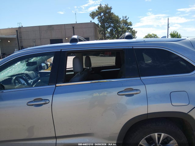 5TDJKRFH2FS142534 Toyota Highlander Xle V6