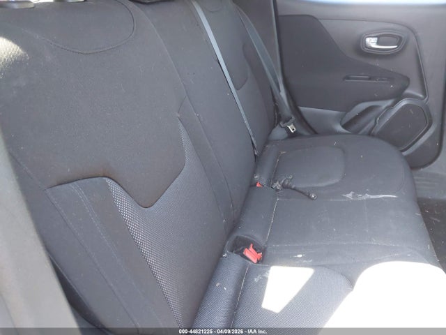 2020 Jeep Renegade Upland 4x4 მანქანა იყიდება აუქციონზე, vin: ZACNJBAB1LPL14301, აუქციონის ნომერი: 44821225