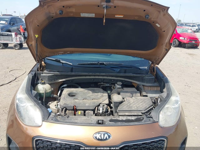 Продажа на аукционе авто 2017 Kia Sportage Lx, vin: KNDPM3ACXH7205034, номер лота: 44821237
