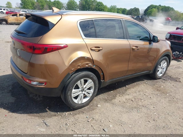 Продажа на аукционе авто 2017 Kia Sportage Lx, vin: KNDPM3ACXH7205034, номер лота: 44821237