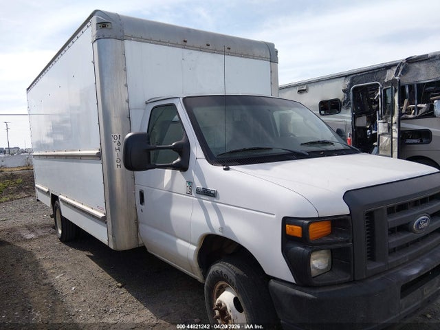 Ford E-350 Cutaway 2014 1FDWE3FS1EDA30013 Image 13