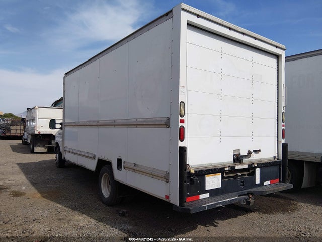 Ford E-350 Cutaway 2014 1FDWE3FS1EDA30013 Image 3
