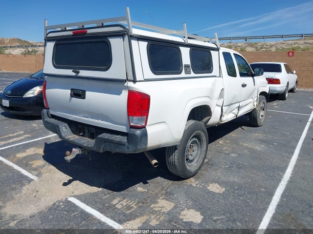 Aukcja sprzedaży 2017 Toyota Tacoma Sr, vin: 5TFRX5GN1HX081725, numer aukcji: 44821247