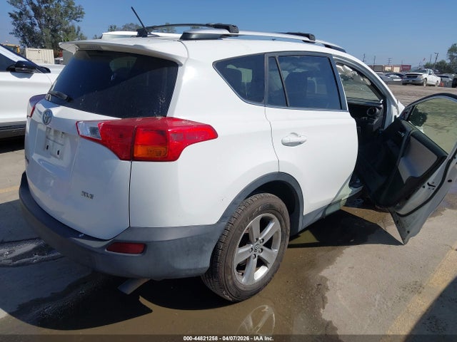Aukcja sprzedaży 2015 Toyota Rav4 Xle, vin: JTMWFREV5FJ039865, numer aukcji: 44821258