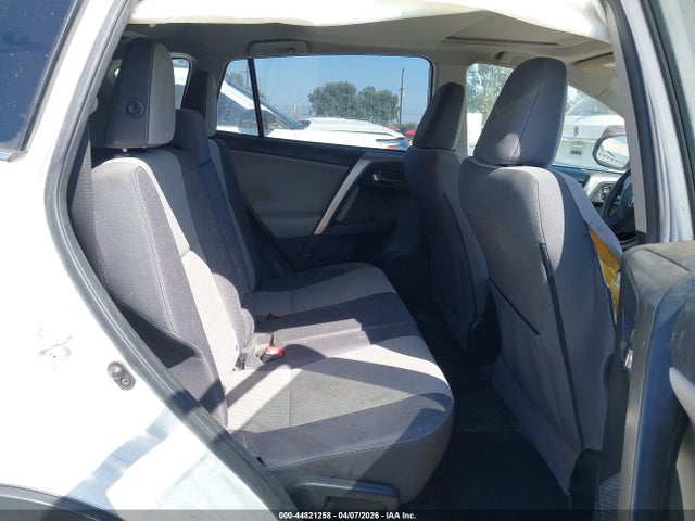 Aukcja sprzedaży 2015 Toyota Rav4 Xle, vin: JTMWFREV5FJ039865, numer aukcji: 44821258
