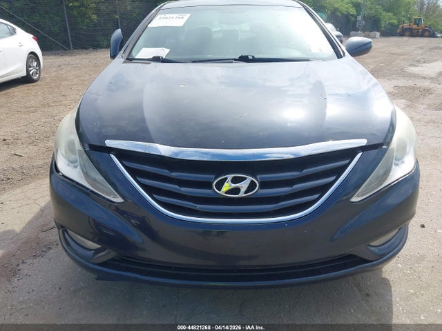 2013 Hyundai Sonata Gls მანქანა იყიდება აუქციონზე, vin: 5NPEB4AC0DH754458, აუქციონის ნომერი: 44821268