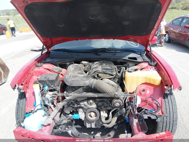 44821271 :رقم المزاد ، 2C3CDXJG3FH742486 vin ، 2015 Dodge Charger Sxt مزاد بيع
