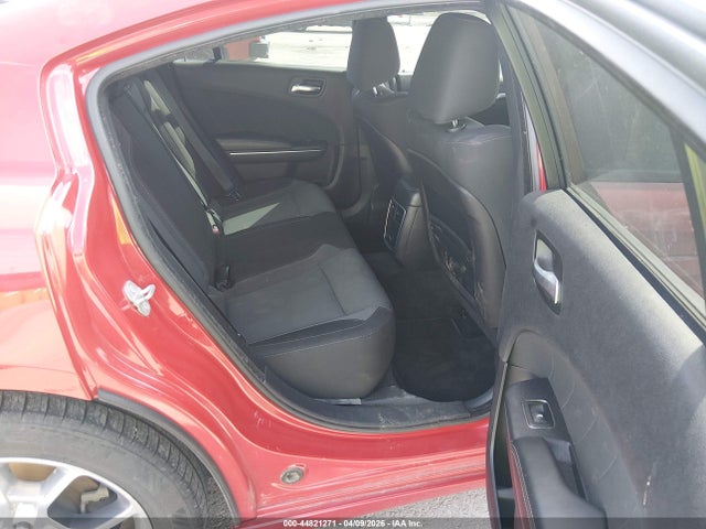 44821271 :رقم المزاد ، 2C3CDXJG3FH742486 vin ، 2015 Dodge Charger Sxt مزاد بيع