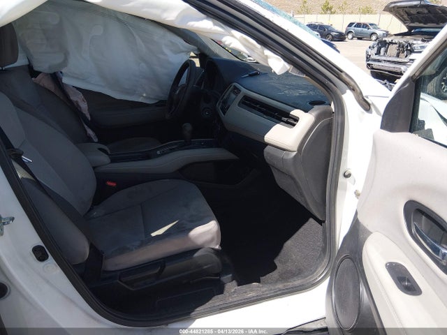 3CZRU6H37JM706842 Honda HR-V LX