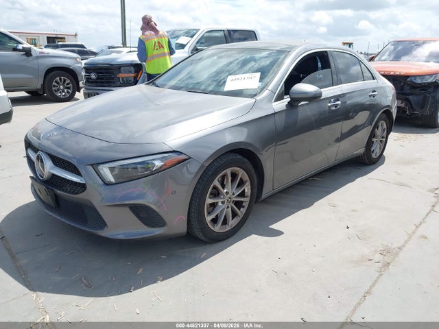 44821307 :رقم المزاد ، WDD3G4EB6KW023315 vin ، 2019 Mercedes-benz A 220 مزاد بيع