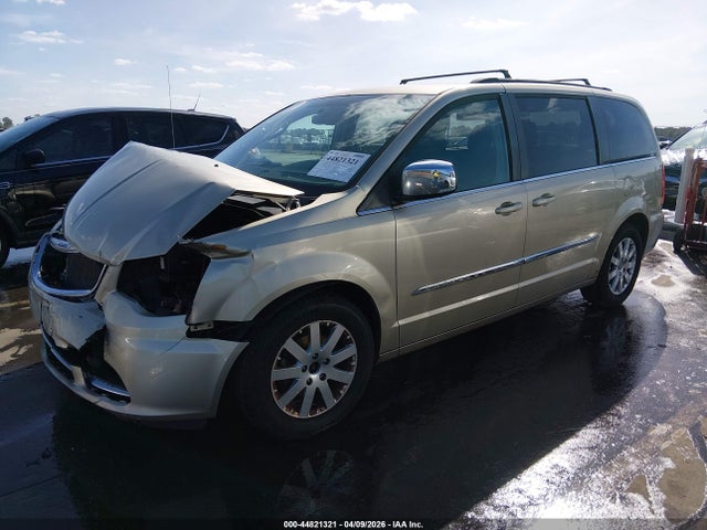 Продажа на аукционе авто 2011 Chrysler Town & Country Touring-l, vin: 2A4RR8DG4BR714283, номер лота: 44821321