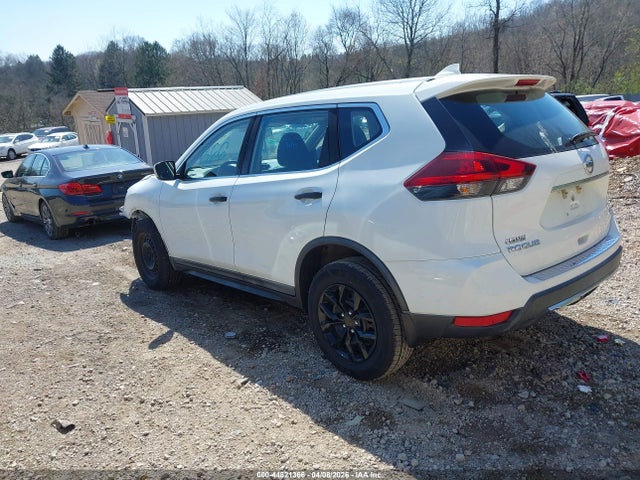 44821366 :رقم المزاد ، KNMAT2MV4JP587468 vin ، 2018 Nissan Rogue S مزاد بيع