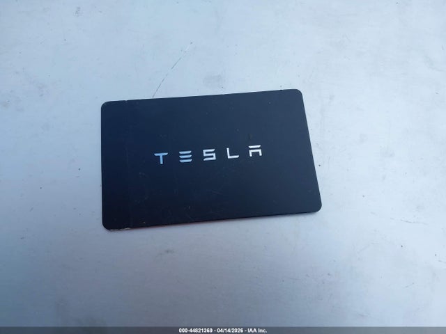 2018 Tesla Model 3 Long Range/mid Range მანქანა იყიდება აუქციონზე, vin: 5YJ3E1EA9JF009501, აუქციონის ნომერი: 44821369