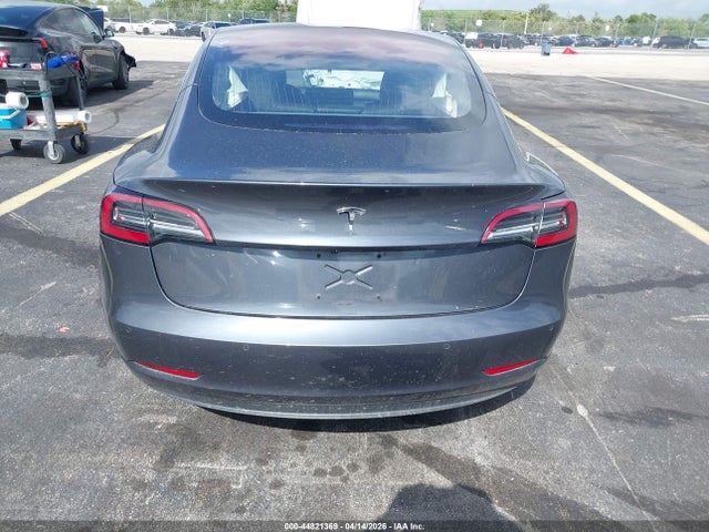 2018 Tesla Model 3 Long Range/mid Range მანქანა იყიდება აუქციონზე, vin: 5YJ3E1EA9JF009501, აუქციონის ნომერი: 44821369