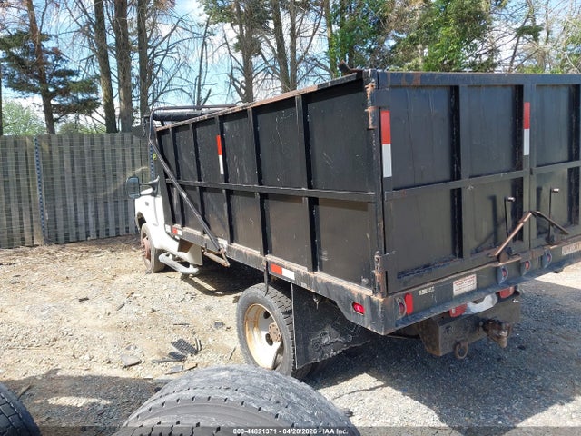 44821371 :رقم المزاد ، 1FDXF46P34ED53703 vin ، 2004 Ford F-450 Xl/xlt مزاد بيع
