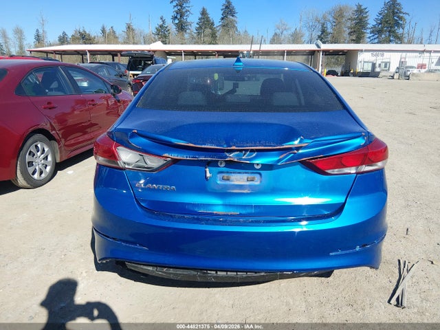 5NPD84LF0HH210324 Hyundai ELANTRA SE