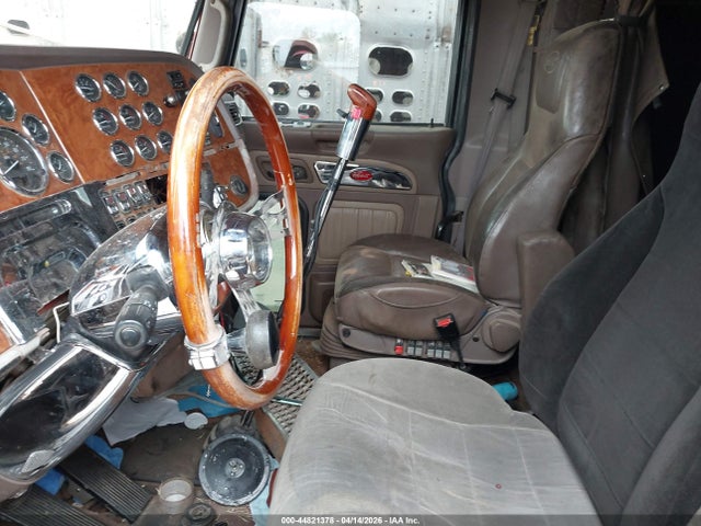 2007 Peterbilt 379 მანქანა იყიდება აუქციონზე, vin: 1NP5DB9X57N735374, აუქციონის ნომერი: 44821378