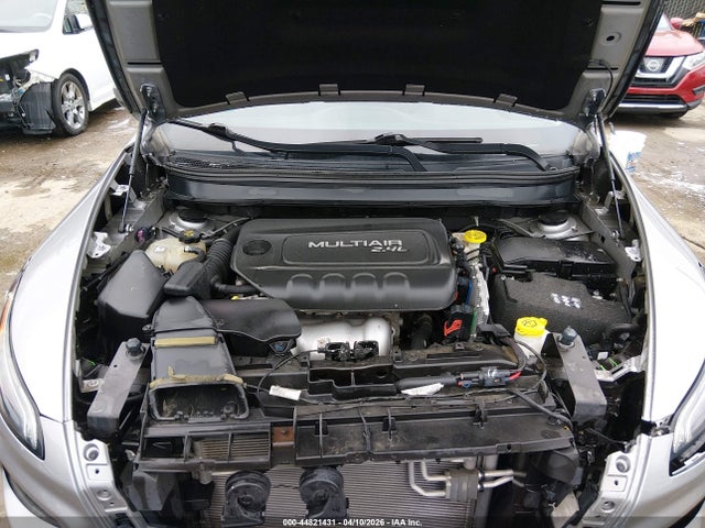2018 Jeep Cherokee Latitude Fwd მანქანა იყიდება აუქციონზე, vin: 1C4PJLCB8JD536909, აუქციონის ნომერი: 44821431