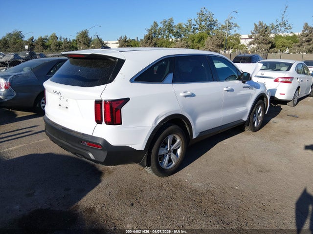 44821436 :رقم المزاد ، 5XYRG4LC7PG248606 vin ، 2023 Kia Sorento Lx مزاد بيع