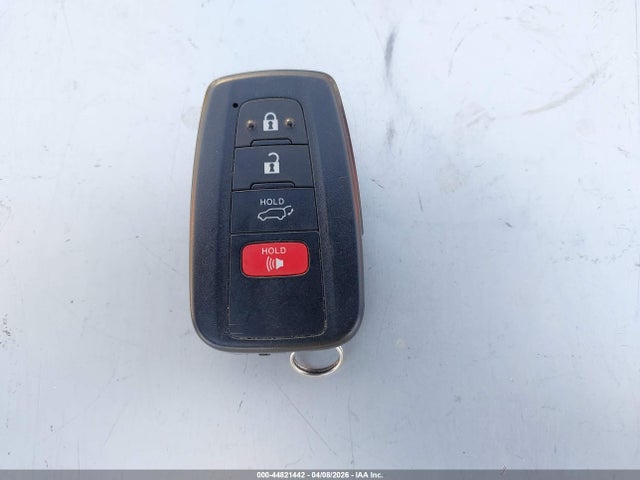 Toyota Rav4 Hybrid Xle Premium 2024 JTMB6RFV8RD559347 Image 11