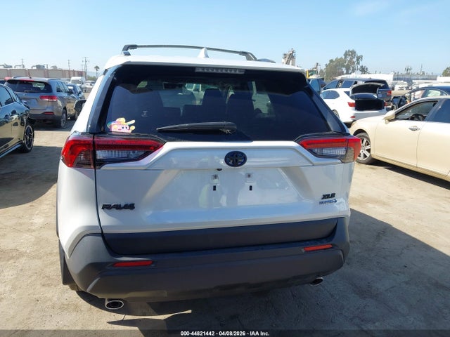Toyota Rav4 Hybrid Xle Premium 2024 JTMB6RFV8RD559347 Image 16