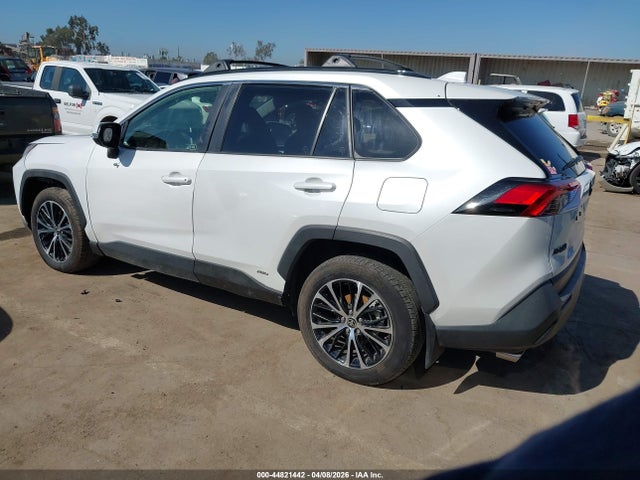 Toyota Rav4 Hybrid Xle Premium 2024 JTMB6RFV8RD559347 Image 3
